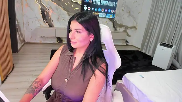 Snapshot of patriciakeys chatting on 07-18-26, 02:05 patriciakeys online show from 07-18-26, 02:05