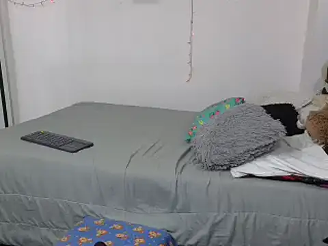 charlotte 077 online show from 03-09-25, 05:55