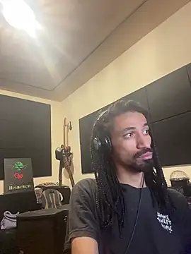 Snapshot of hotcamboy420 chatting on 12-17-25, 04:51 hotcamboy420 online show from 12-17-25, 04:51