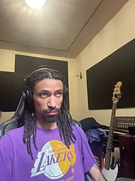 Snapshot of hotcamboy420 chatting on 01-11-26, 08:03 hotcamboy420 online show from 01-11-26, 08:03