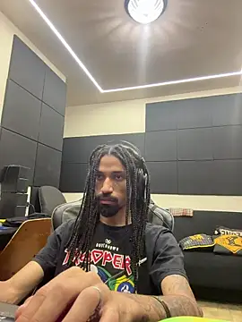 Snapshot of hotcamboy420 chatting on 02-21-26, 06:03 hotcamboy420 online show from 02-21-26, 06:03