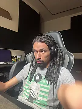 Snapshot of hotcamboy420 chatting on 03-02-26, 03:52 hotcamboy420 online show from 03-02-26, 03:52