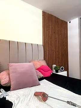 Snapshot of cristal_subin69 chatting on 11-09-25, 03:10 cristal subin69 online show from 11-09-25, 03:10