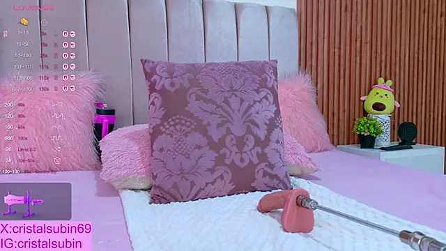 Snapshot of cristal_subin69 chatting on 11-21-25, 12:26 cristal subin69 online show from 11-21-25, 12:26