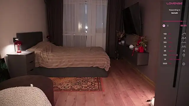 Jantrlatex online show from 01-11-26, 09:42