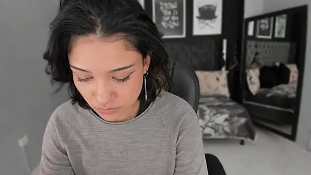 renee shelby  online show from 02-03-26, 08:14