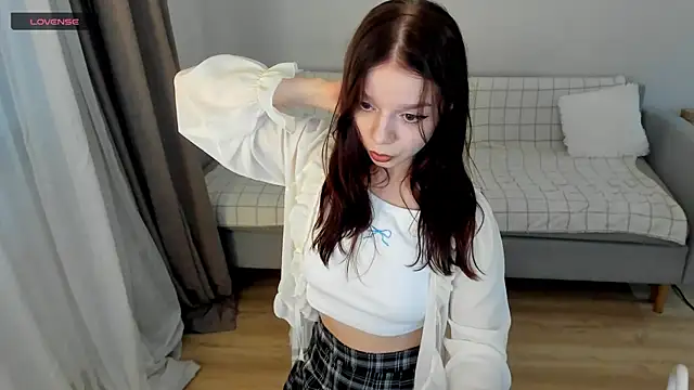 crystal lilith online show from 07-11-26, 05:48