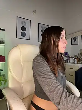 LynnSam  online show from 01-26-25, 08:23