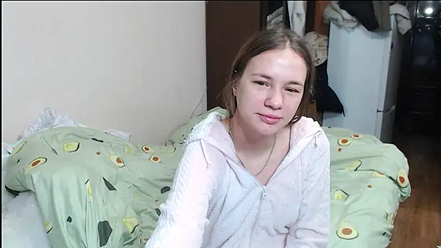 leila bambi  online show from 01-12-25, 10:45