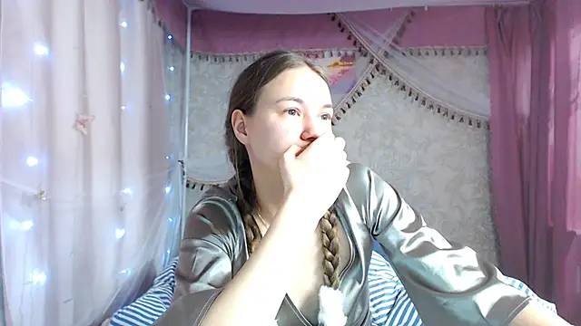 Snapshot of leila_bambi_ chatting on 01-16-26, 10:47 leila bambi online show from 01-16-26, 10:47