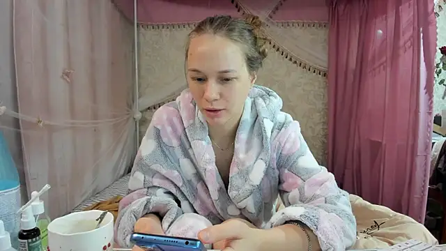 Snapshot of leila_bambi_ chatting on 02-16-26, 02:02 leila bambi online show from 02-16-26, 02:02