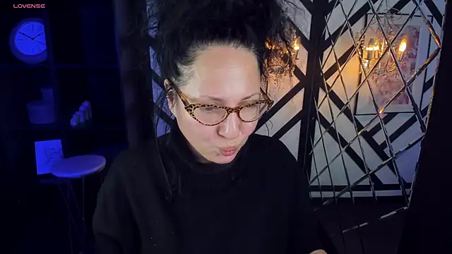 Anita Muse online show from 12-30-24, 01:15