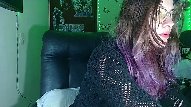 Elith 20 online show from 10-16-25, 04:02