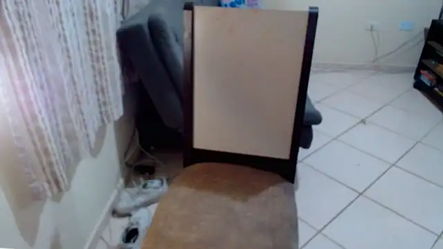 Snapshot of Giruivafitness chatting on 09-27-25, 10:15 Giruivafitness online show from 09-27-25, 10:15