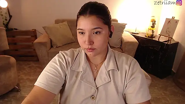 Snapshot of Zetrionn chatting on 11-05-25, 03:06 Zetrionn online show from 11-05-25, 03:06