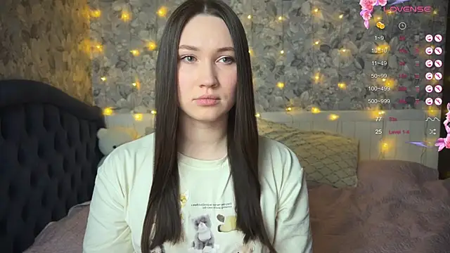 Snapshot of ChloeMillerMeow chatting on 03-01-25, 04:33 ChloeMillerMeow online show from 03-01-25, 04:33