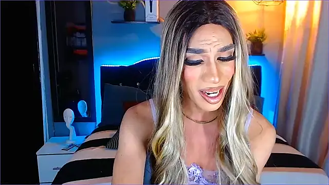 camila hootie online show from 01-24-25, 08:13