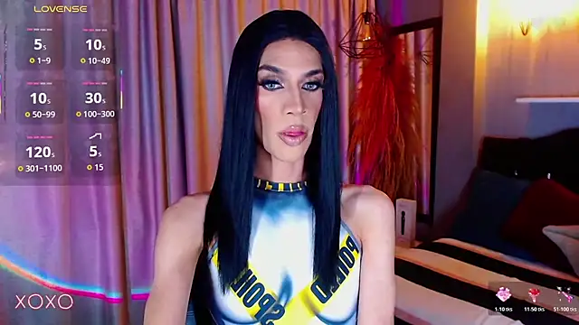 camila hootie online show from 11-17-25, 08:14