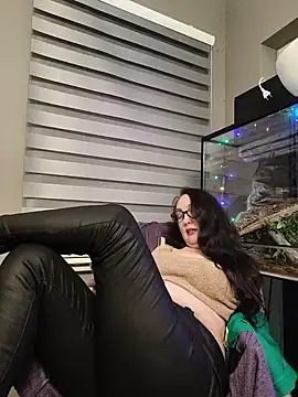 CamilleDesire online show from 11-19-25, 05:02