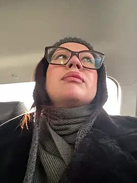 Snapshot of RinaCat chatting on 03-13-25, 05:22 RinaCat online show from 03-13-25, 05:22