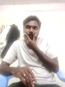 TamizhanKishwin7 online show from 10-25-25, 10:56