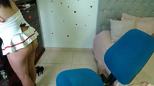 Georgina Copper online show from 03-18-25, 02:26