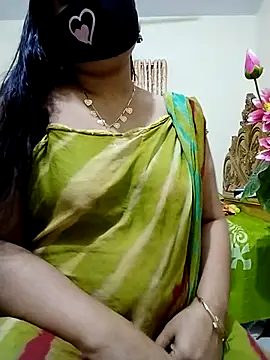 Snapshot of Ameera19 chatting on 02-13-25, 12:21 Ameera19 online show from 02-13-25, 12:21