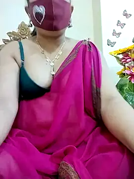 Snapshot of Ameera19 chatting on 02-23-25, 10:31 Ameera19 online show from 02-23-25, 10:31