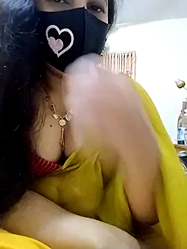 Snapshot of Ameera19 chatting on 03-08-25, 07:53 Ameera19 online show from 03-08-25, 07:53