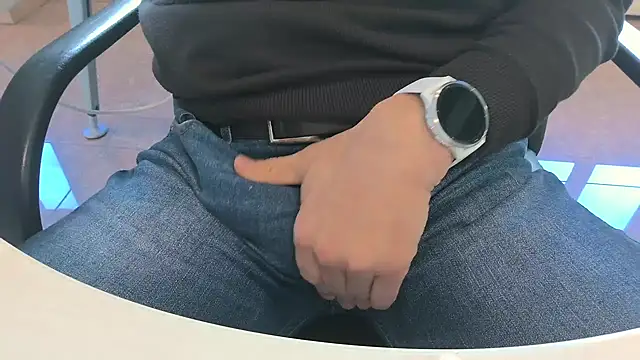 alessandroman2114 online show from 03-30-26, 10:05