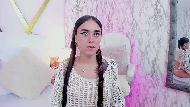 Snapshot of Athziry_ chatting on 01-26-25, 03:27 Athziry online show from 01-26-25, 03:27