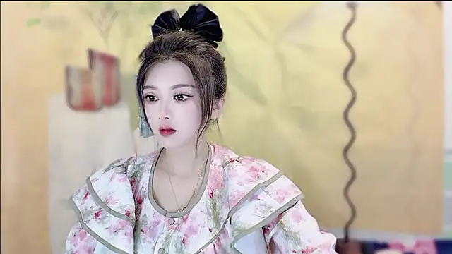 VIWVI online show from 10-28-25, 03:10