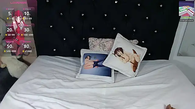 nikol winick online show from 11-19-25, 09:09