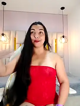 Snapshot of Karla_hernandez_ chatting on 02-05-25, 02:05 Karla hernandez online show from 02-05-25, 02:05