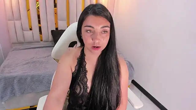 Snapshot of Karla_hernandez_ chatting on 02-07-25, 05:07 Karla hernandez online show from 02-07-25, 05:07