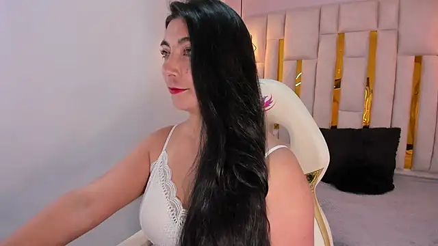 Snapshot of Karla_hernandez_ chatting on 02-17-25, 11:13 Karla hernandez online show from 02-17-25, 11:13