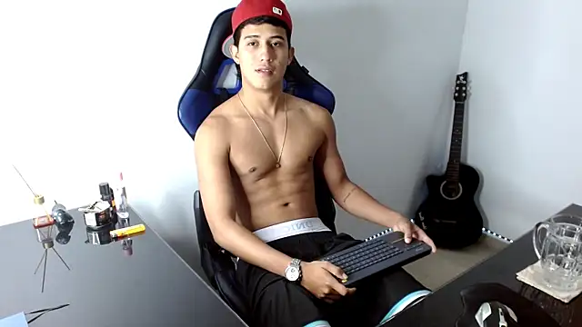 Snapshot of Juan_da01 chatting on 01-23-25, 02:33 Juan da01 online show from 01-23-25, 02:33