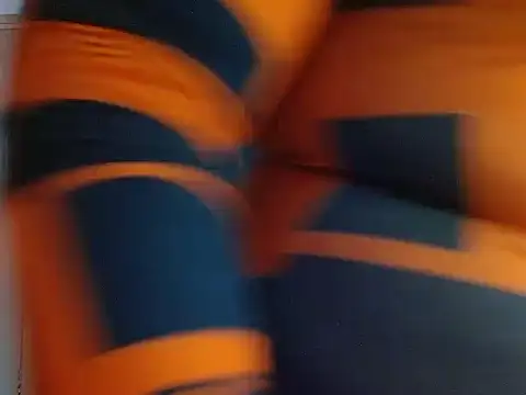 Snapshot of curvycloe1 chatting on 12-02-25, 03:40 curvycloe1 online show from 12-02-25, 03:40