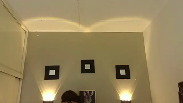 ashley Tompson1 online show from 01-22-25, 12:06