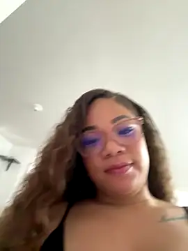 ashley Tompson1 online show from 10-08-25, 12:14