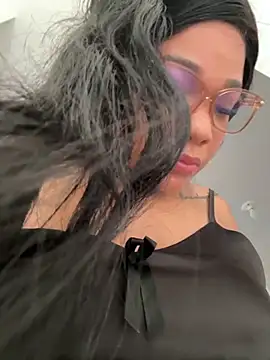 ashley Tompson1 online show from 11-13-25, 12:59