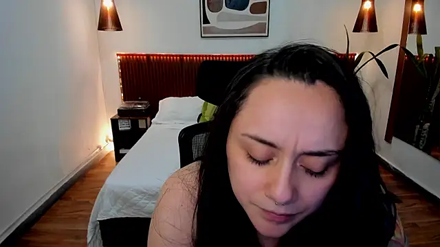 KatherineBond online show from 02-09-26, 07:18