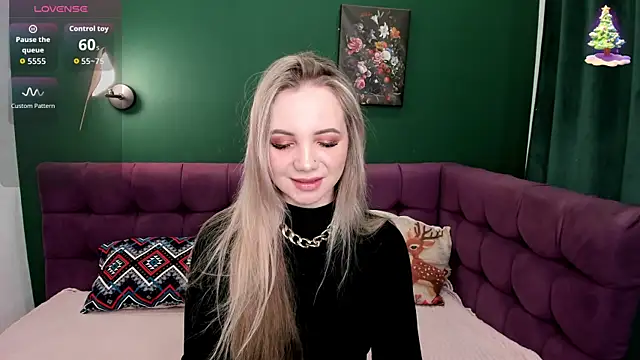 EvaMoran online show from 04-17-26, 01:52