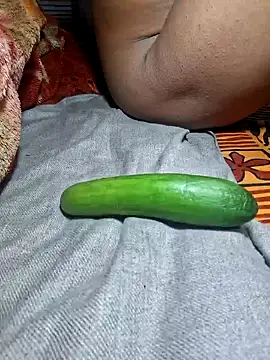 Snapshot of Priya_Bong chatting on 01-05-26, 05:27 Priya Bong online show from 01-05-26, 05:27