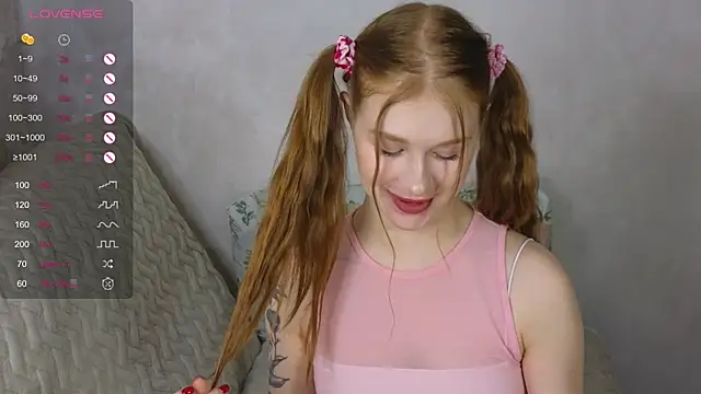 TrissMerigold9 online show from 03-03-25, 08:32