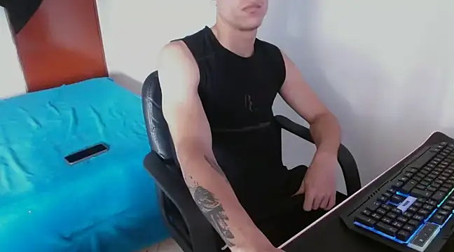 deividcloud36 online show from 01-05-25, 06:35