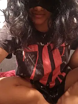 Snapshot of sivi22 chatting on 03-02-26, 12:01 sivi22 online show from 03-02-26, 12:01