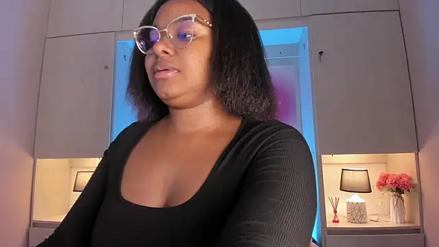 Snapshot of tamaraa_smiith chatting on 05-16-26, 08:07 tamaraa smiith online show from 05-16-26, 08:07