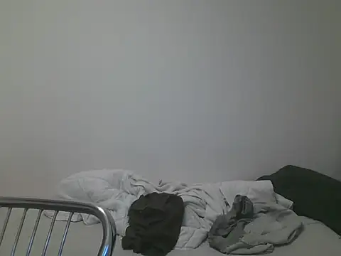 Snapshot of Indianluckyboytits chatting on 01-10-25, 08:15 Indianluckyboytits online show from 01-10-25, 08:15