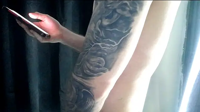 Kenner fox77 online show from 04-21-26, 02:15